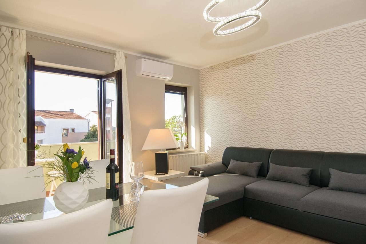 Apartment Motovunska 39 โปเรช ภายนอก รูปภาพ